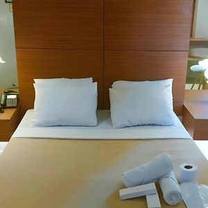 Bedbox Hotel Dagupan
